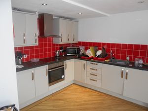 Photo 18- click for photo gallery